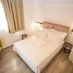 Liokambos Apartament *