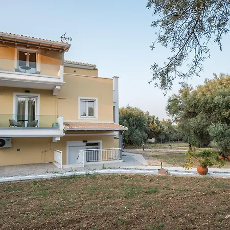 Liokambos Apartment